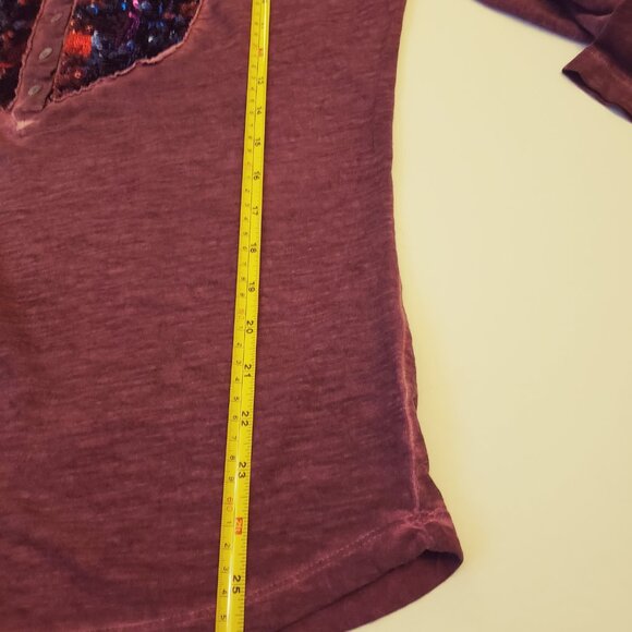 Free People Tiger Eyes Sequined Bib Long Sleeve Maroon Henley Top - Picture 7 of 10